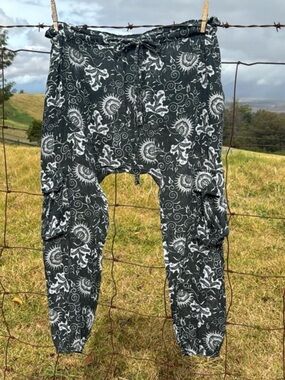 ULLA JOHNSON $$ Jakarta slight-harem pants printed cotton cargo pockets small